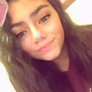 Meet your Posher, Eva maria